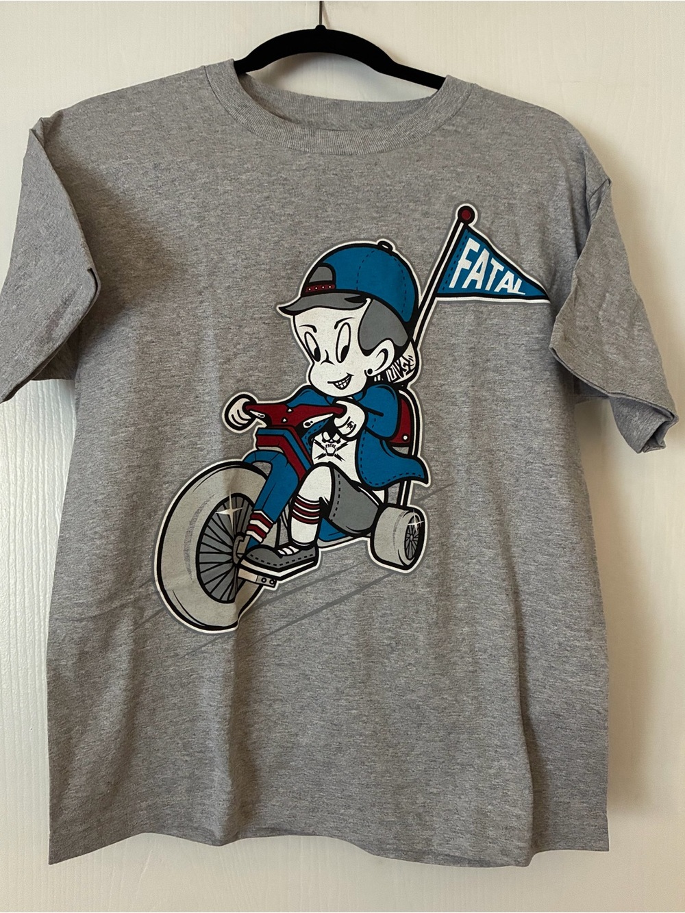 Fatal Youth L Grey T-Shirt with Blue Tricycle Graphic